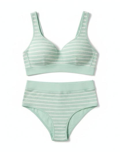LushFit -Striped Seamless Bra Set